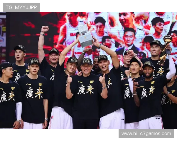 国内篮球联赛新赛季激烈开战各队强势争夺冠军宝座